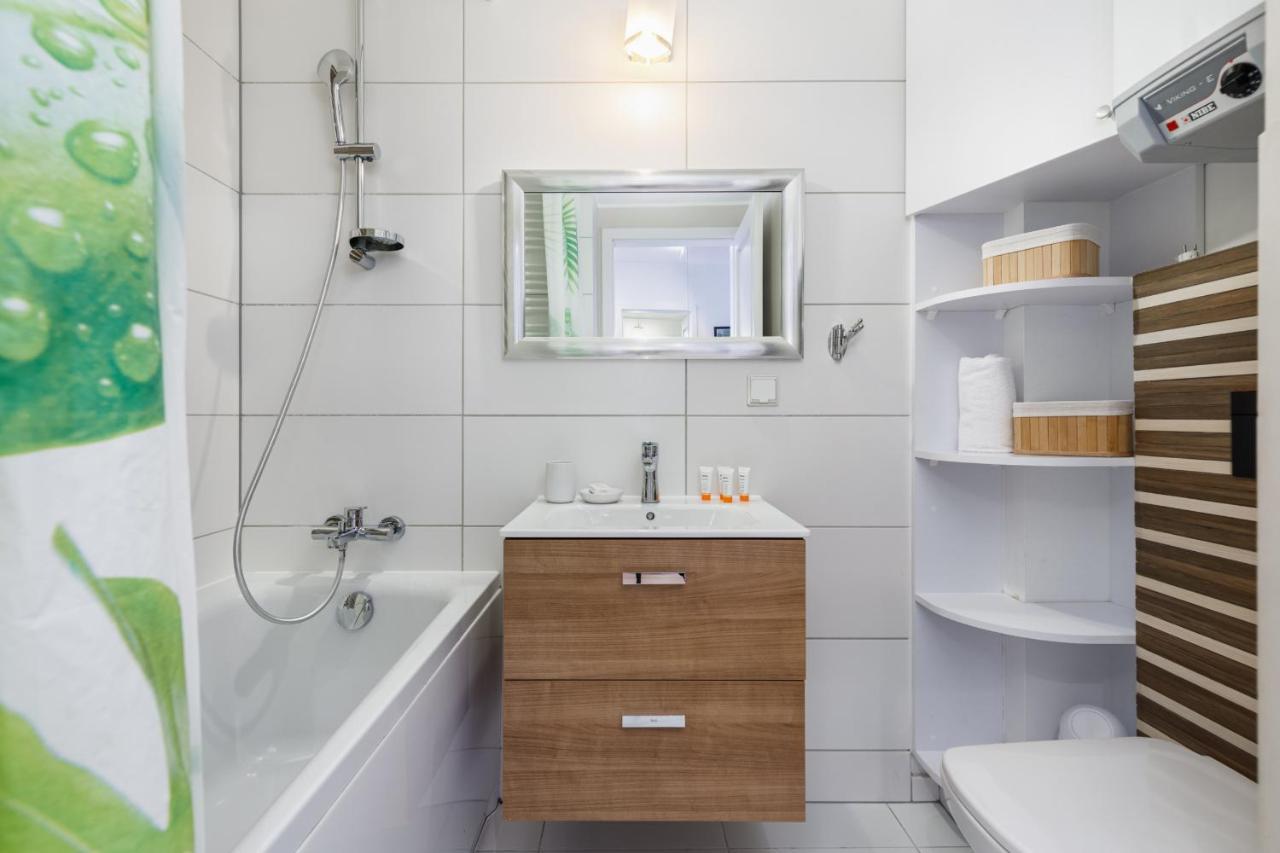 New Slavia Apartments Promenada Gwiazd By The Beach By Noclegi Renters Мендзиздрое Екстериор снимка